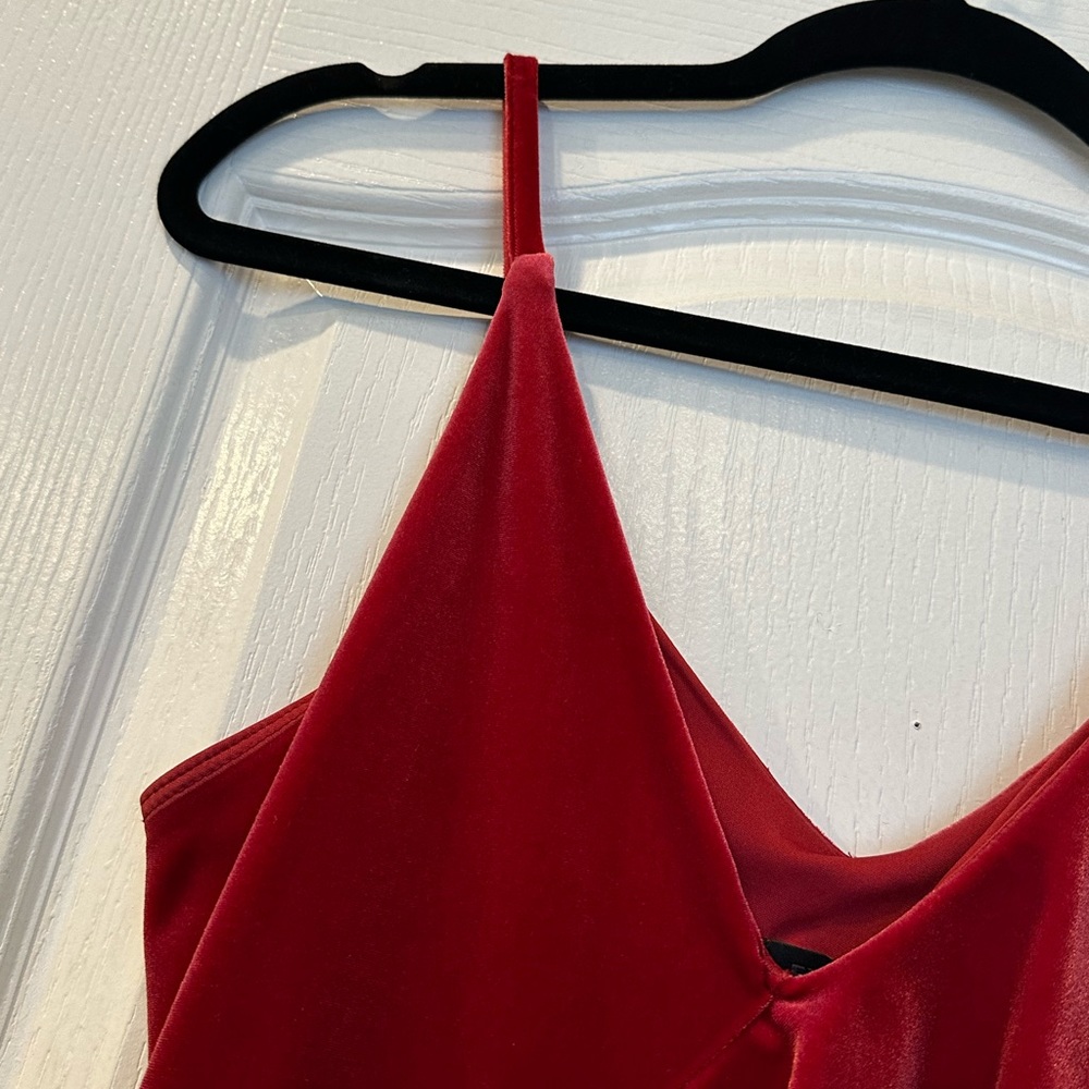 Express Red Velvet Ruffle Dress Size Small - Picture 7 of 8